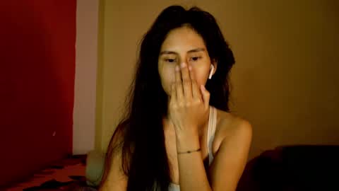 MoonLipson online show from February 2025 03:38:02 PM