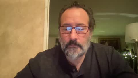 mmancini13 online show from December 2024 11:43:02 AM