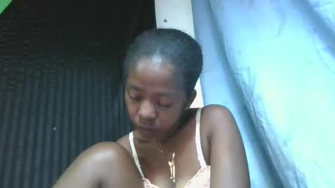 Snapshot of mmerela chatting on February 2026 06:33:02 AM mmerela online show from February 2026 06:33:02 AM