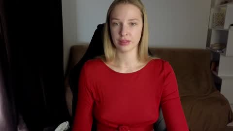 Lili online show from January 2025 05:23:02 PM