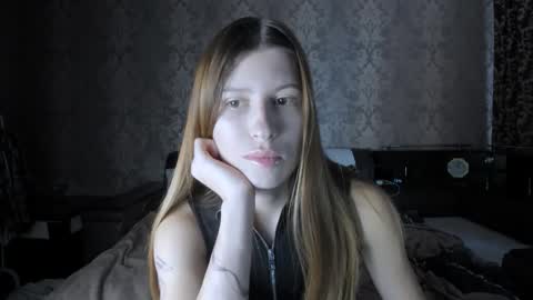 Lili online show from September 2025 09:57:02 AM