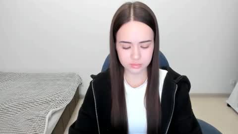 Beata online show from January 2025 05:20:01 PM