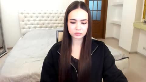 Beata online show from February 2025 06:16:01 PM