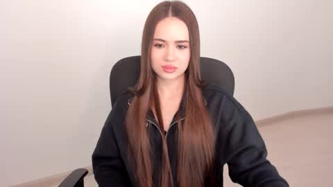 Beata online show from February 2025 12:57:02 PM