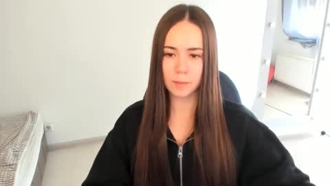 Beata online show from February 2025 12:32:02 PM