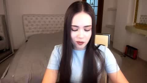 Beata online show from February 2025 06:04:02 PM