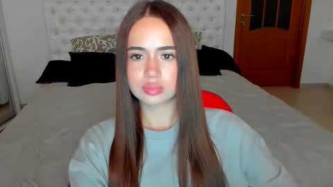 Beata online show from September 2025 06:52:02 PM