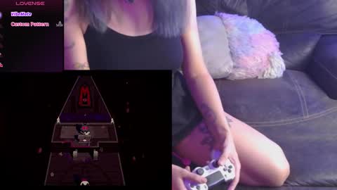 minaDarling online show from November 2025 05:51:01 AM