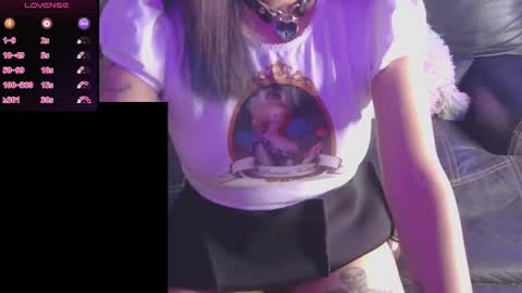 minaDarling online show from November 2025 05:32:02 AM