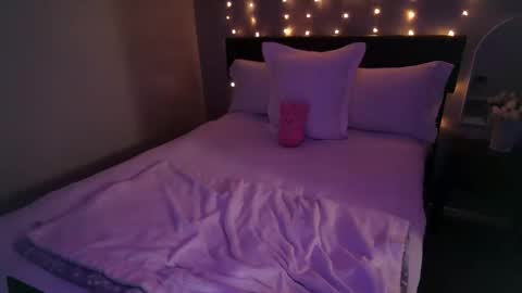 Angel online show from February 2026 11:17:01 PM