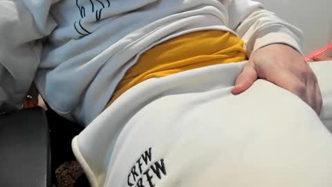 Snapshot of mnmassive chatting on January 2025 05:59:01 AM M online show from January 2025 05:59:01 AM