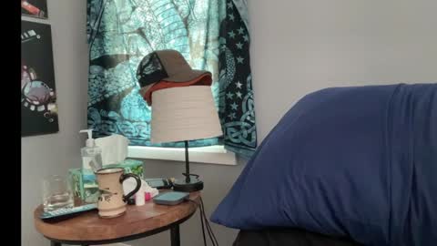 MNTuiLa online show from December 2024 04:57:01 PM