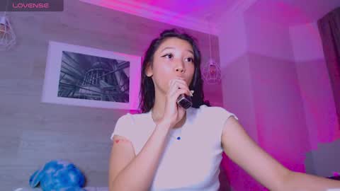 Snapshot of moana_blu chatting on December 2024 02:25:02 AM moana online show from December 2024 02:25:02 AM