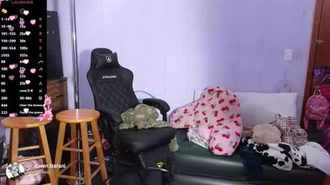 Snapshot of mocha_ chatting on February 2026 03:40:02 AM MOCHA JAMES THE NPC online show from February 2026 03:40:02 AM