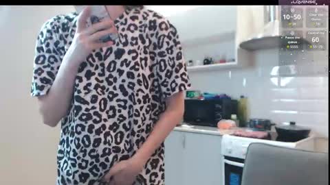 Snapshot of model_10 chatting on September 2025 08:41:01 PM Tatiana online show from September 2025 08:41:01 PM