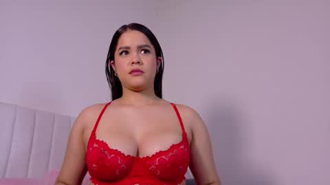 Snapshot of modelross07 chatting on February 2026 07:25:02 PM zoe ross online show from February 2026 07:25:02 PM