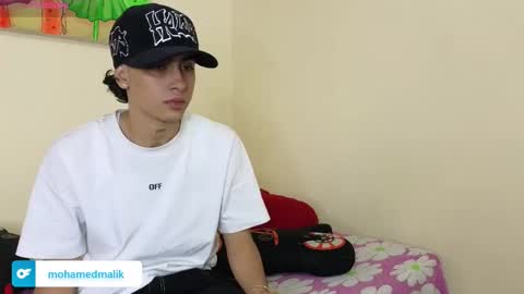 mohamed_malik online show from December 2025 11:39:02 AM