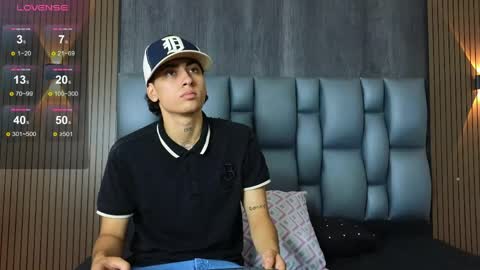 Snapshot of mohamed_malik chatting on June 2026 02:33:01 PM mohamed_malik online show from June 2026 02:33:01 PM
