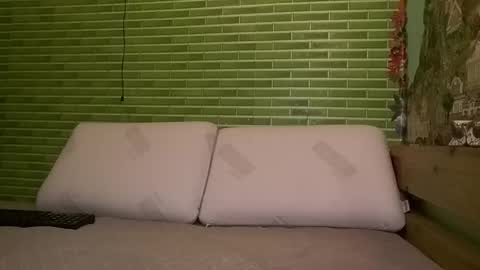 MohawkRed online show from January 2025 02:11:02 AM