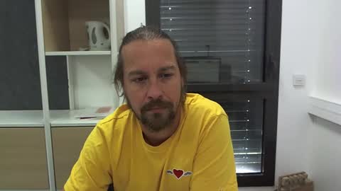 Julien online show from September 2025 12:38:02 PM