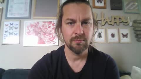 Snapshot of moi9876543210 chatting on March 2026 01:25:01 PM Julien online show from March 2026 01:25:01 PM