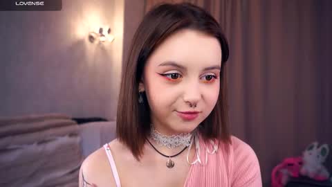 My name is Eda online show from October 2025 06:44:02 AM