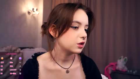 My name is Eda online show from October 2025 05:18:01 AM