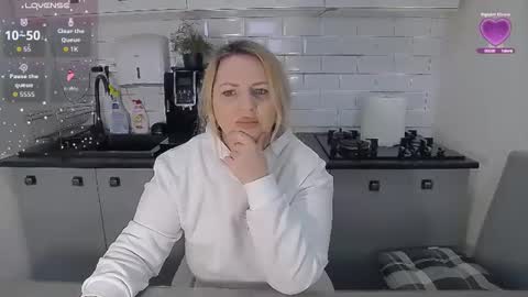 erika online show from March 2026 09:15:01 AM