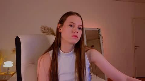 Molly online show from December 2024 12:30:01 AM