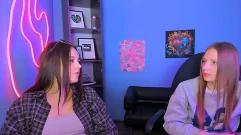 Snapshot of molianna_ chatting on March 2026 02:42:02 PM anna online show from March 2026 02:42:02 PM