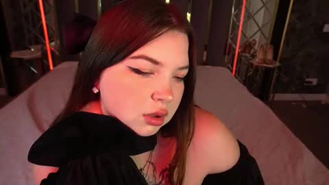 Rosa online show from December 2025 09:24:02 PM