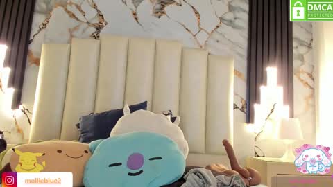 Hey Guys  Im Mollie online show from February 2025 03:23:02 PM