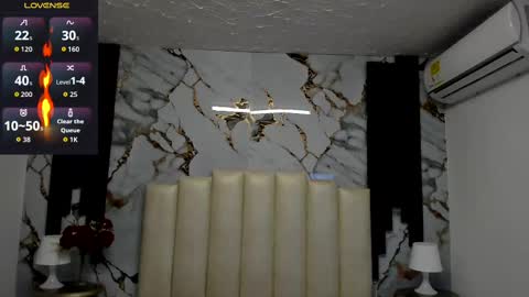 Hey Guys  Im Mollie online show from September 2025 12:19:01 PM