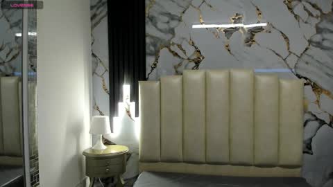 Hey Guys  Im Mollie online show from January 2026 12:31:02 PM