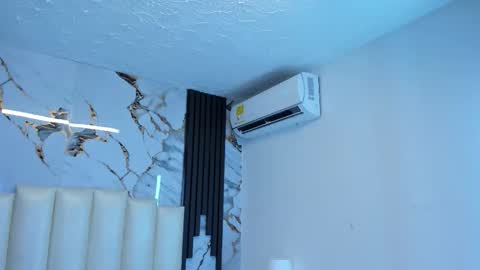 Hey Guys  Im Mollie online show from March 2026 11:50:02 AM