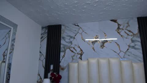 Hey Guys  Im Mollie online show from March 2026 12:05:03 PM