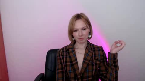 Snapshot of mollilove chatting on May 2026 09:37:01 AM mollilove online show from May 2026 09:37:01 AM