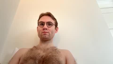 Snapshot of molliter chatting on April 2026 12:25:01 PM molliter online show from April 2026 12:25:01 PM