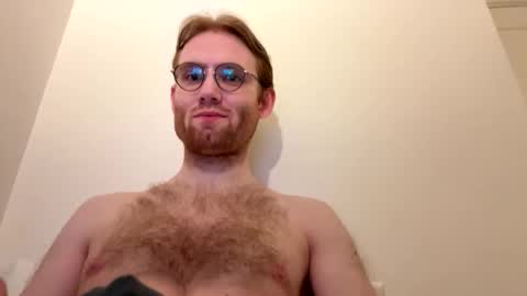 Snapshot of molliter chatting on April 2026 11:07:01 PM molliter online show from April 2026 11:07:01 PM