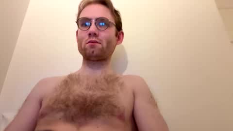 Snapshot of molliter chatting on May 2026 12:38:01 AM molliter online show from May 2026 12:38:01 AM