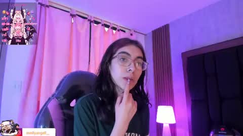 Molly online show from July 2026 04:38:02 PM