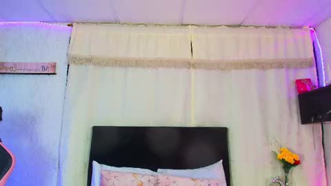 Snapshot of molly_bick chatting on June 2026 06:49:01 AM Molly Bick online show from June 2026 06:49:01 AM