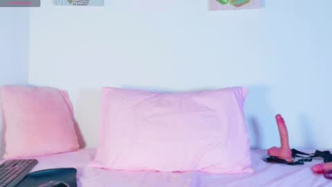 Snapshot of molly_hot778 chatting on July 2026 06:39:02 AM molly come and have fun online show from July 2026 06:39:02 AM