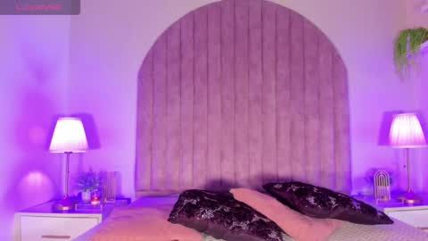 Molly Jackson online show from January 2025 12:18:01 PM