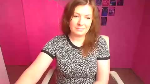 Snapshot of molly_mis chatting on February 2026 12:59:02 PM Molly online show from February 2026 12:59:02 PM