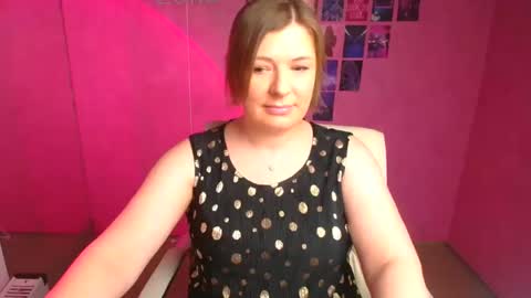 Snapshot of molly_mis chatting on March 2026 01:06:01 PM Molly online show from March 2026 01:06:01 PM