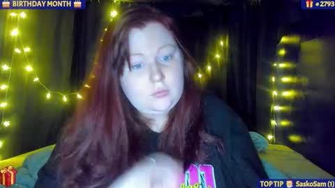 molly_moons online show from December 2025 08:58:02 PM