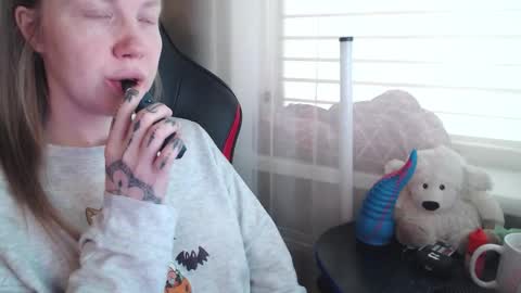 I have new photos come and see with love Molly online show from February 2026 08:08:02 AM