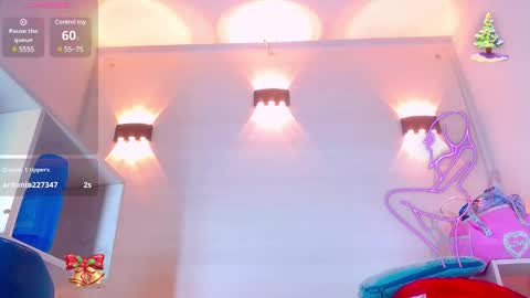 Molly Spears online show from January 2025 05:52:02 PM