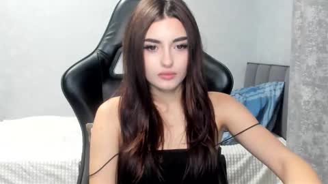 Snapshot of molly_ww chatting on November 2025 07:46:02 PM Molly online show from November 2025 07:46:02 PM